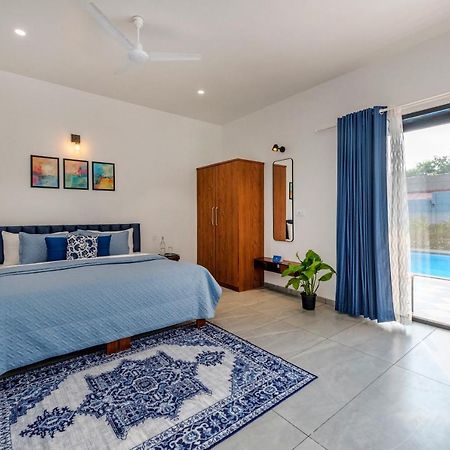 Saffronstays Mayfair Gardens 4 Bedroom Petfriendly Pool Villa 알리바그 외부 사진